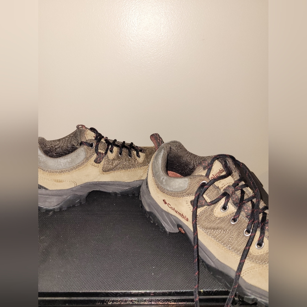 Columbia Men's Traverse Hiking Shoes - Picture 9 of 9